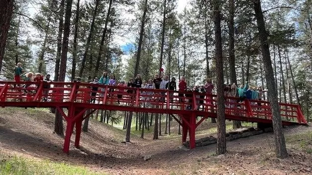 The Grade 3/4 classes from Highlands and Aqamnik wrote pen pal letters to each other and then met their buddies at Idlewild Park. They named the photo “ The Bridge That Connects Us ". Thank you, Ms. C...